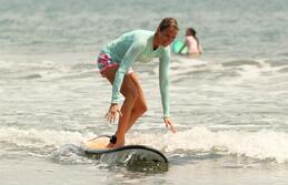 Beginner surf lesson
